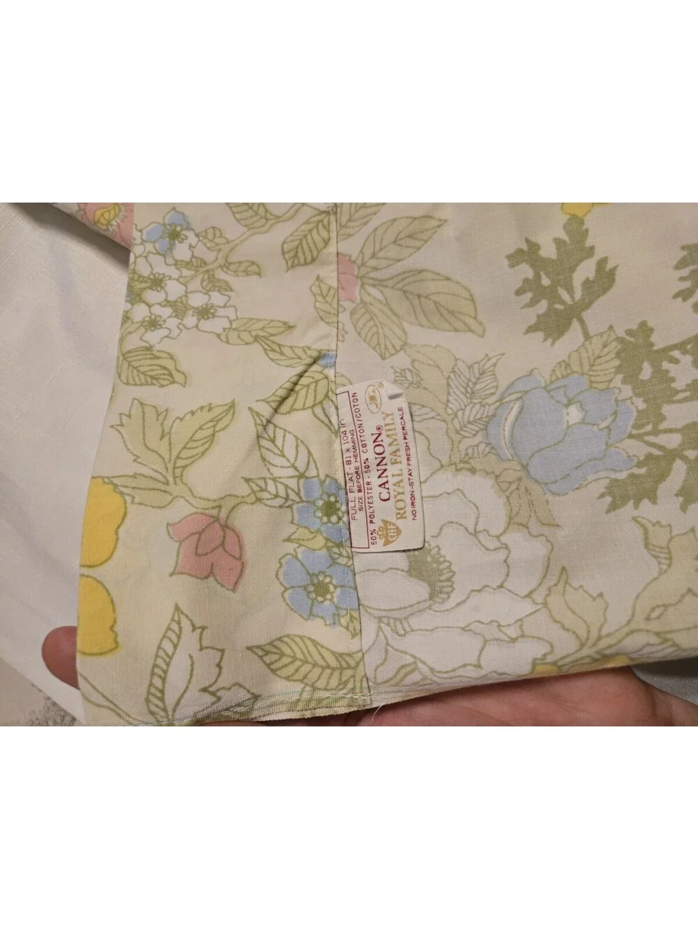 VTG Pink Flower Cannon Royal Floral Full Size Flat Bed Sheet 70s Fabric Retro